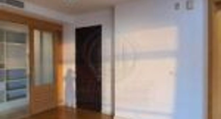 For sale 4 ベッドルーム condo in Bang Kho Laem, Bangkok