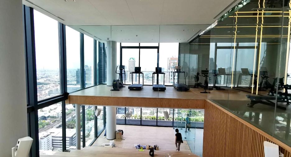 For sale 2 bedrooms condo in Sathon, Bangkok