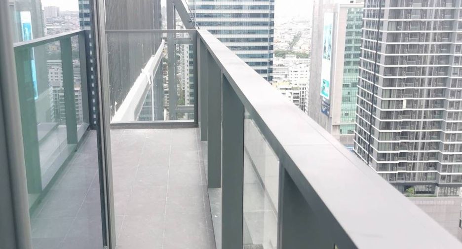 For sale 2 bedrooms condo in Sathon, Bangkok