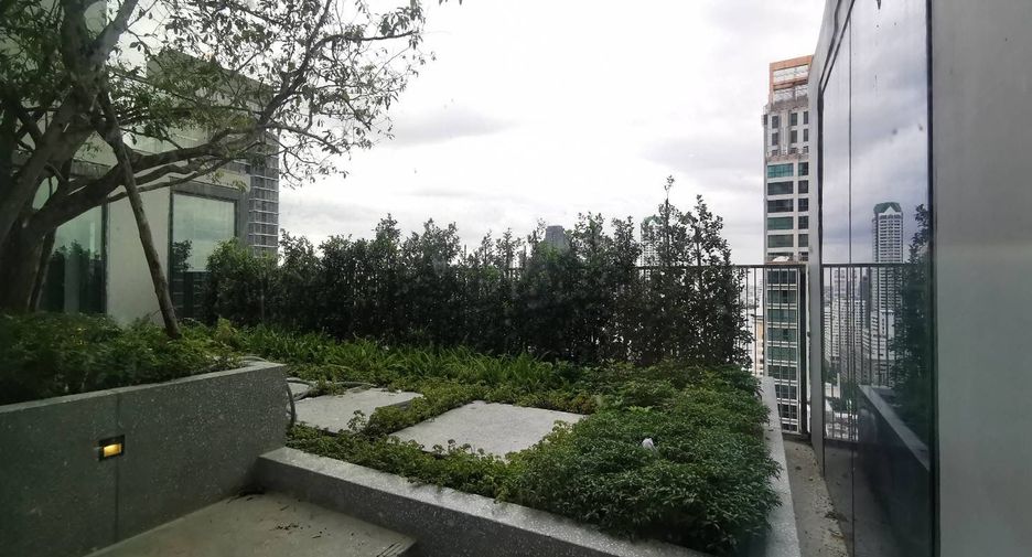 For sale 2 bedrooms condo in Sathon, Bangkok