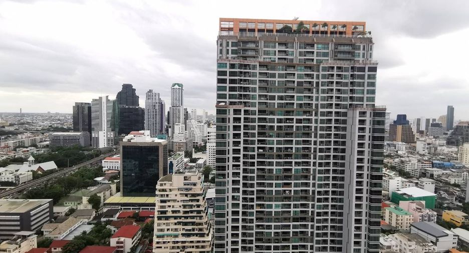 For sale 2 bedrooms condo in Sathon, Bangkok