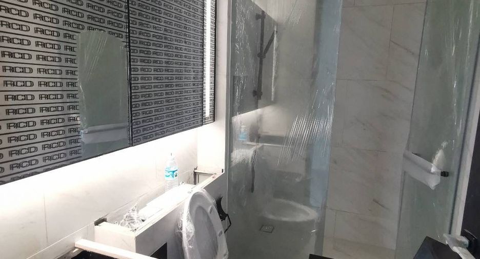 For sale 2 bedrooms condo in Sathon, Bangkok
