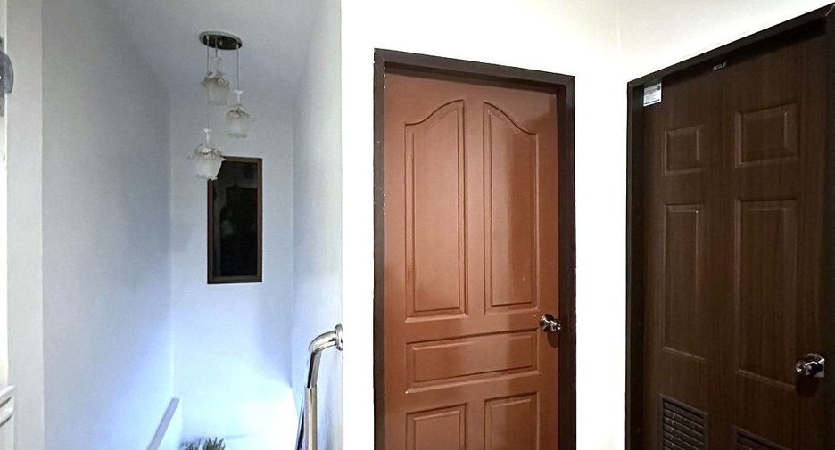 For sale 2 bedrooms townhouse in Khlong Sam Wa, Bangkok