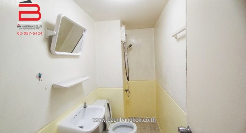 For sale 2 bedrooms condo in Pak Kret, Nonthaburi