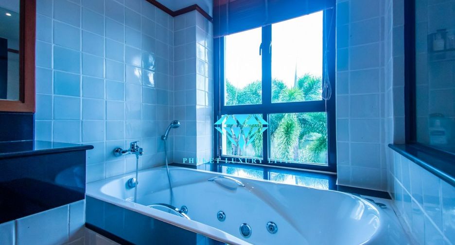 Casa adosada en venta de 4 habitaciones en Thalang, Phuket