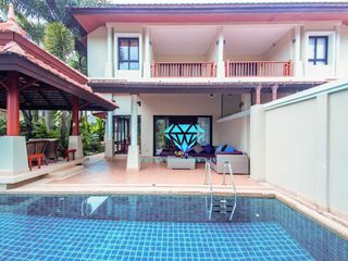For sale 4 ベッドルーム townhouse in Thalang, Phuket