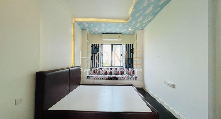 Haus zum Kauf mit 5 Zimmer in Bueng Kum, Bangkok