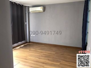 For rent 4 bedrooms townhouse in Lat Phrao, Bangkok