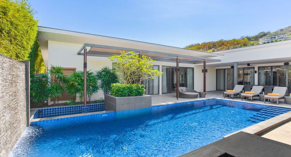 For rent 3 bedrooms villa in Mueang Phuket, Phuket