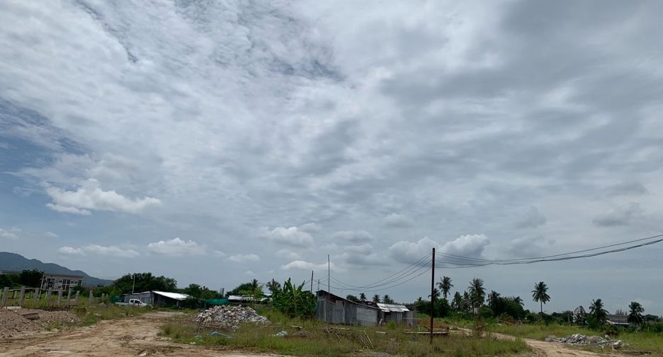 For sale land in Ban Bueng, Chonburi