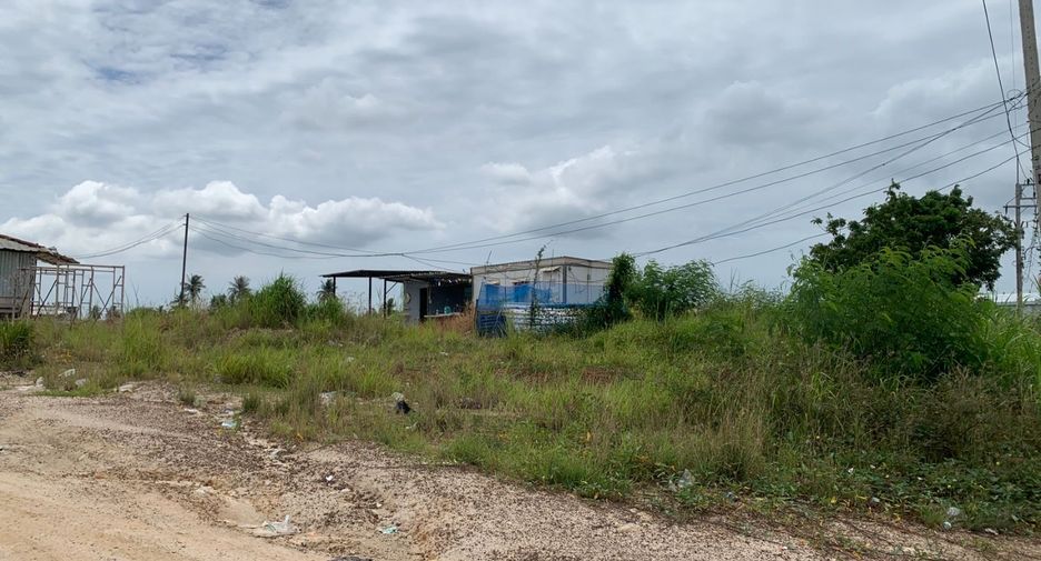 For sale land in Ban Bueng, Chonburi