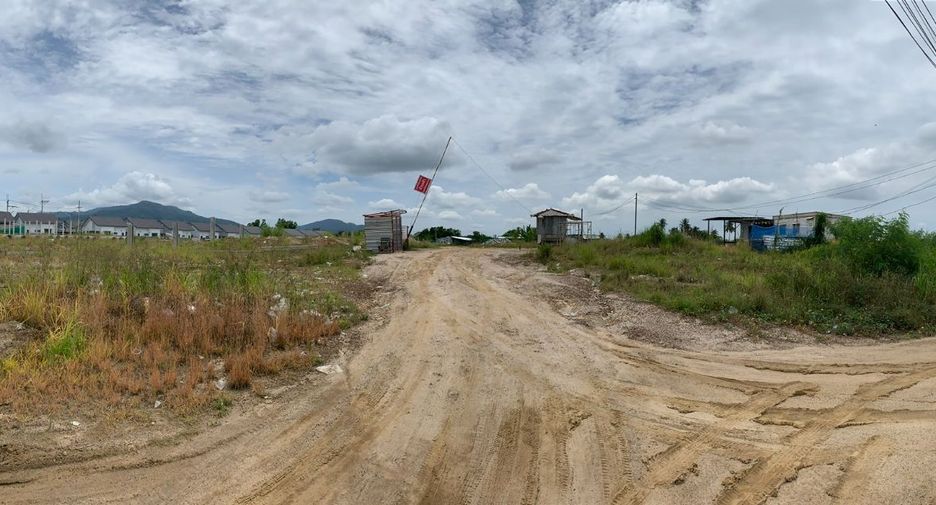 For sale land in Ban Bueng, Chonburi