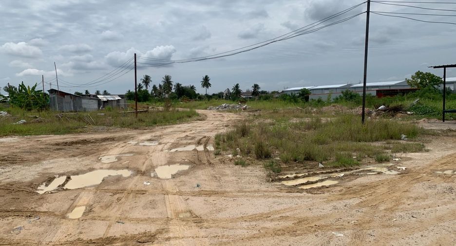 For sale land in Ban Bueng, Chonburi