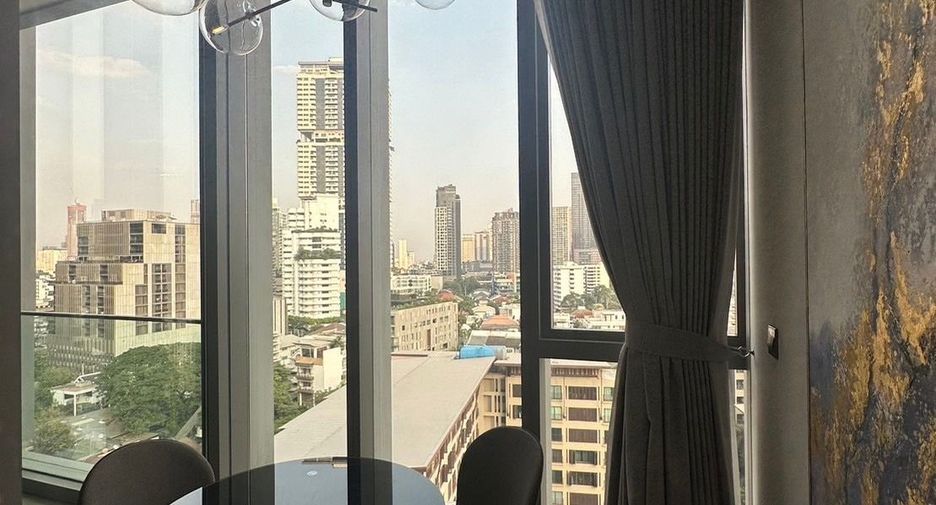 Condo en alquiler de 2 habitaciones en Khlong Toei, Bangkok