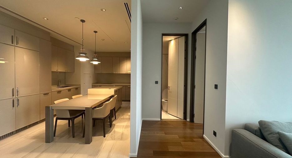 Condo en alquiler de 2 habitaciones en Khlong Toei, Bangkok