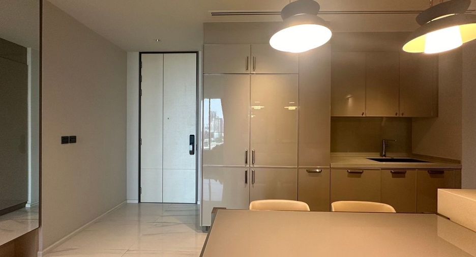 Condo en alquiler de 2 habitaciones en Khlong Toei, Bangkok