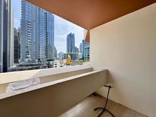 Condo en alquiler de 3 habitaciones en Khlong Toei, Bangkok