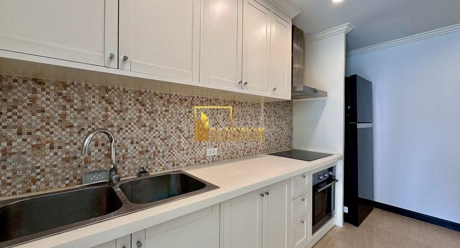 Condo en alquiler de 3 habitaciones en Khlong Toei, Bangkok