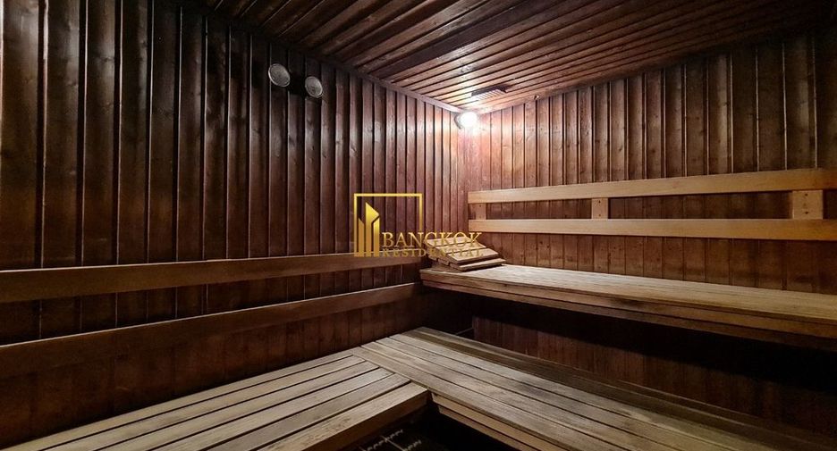 Condo en alquiler de 3 habitaciones en Khlong Toei, Bangkok