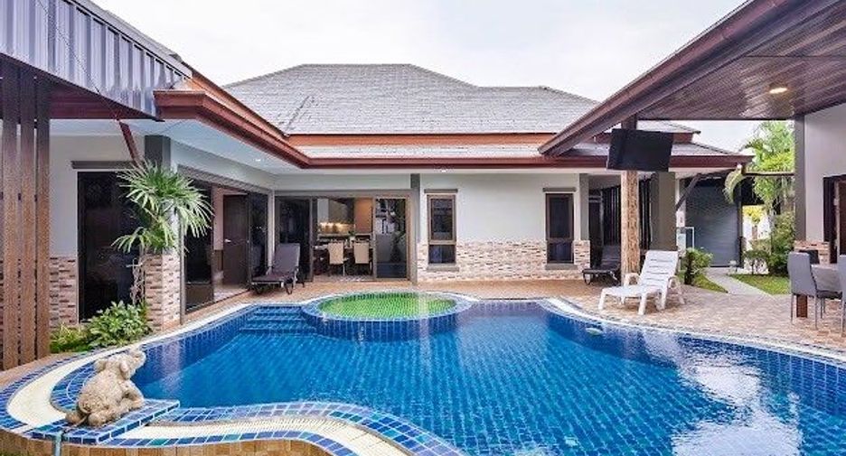 For rent 5 bed house in Huay Yai, Pattaya