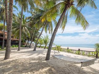 For sale 230 Beds hotel in Cha Am, Phetchaburi