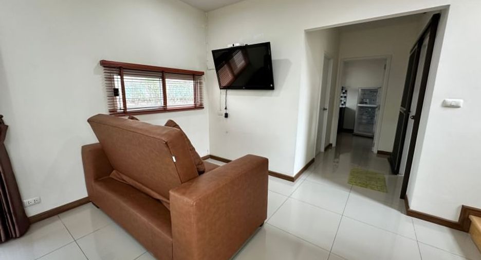 For rent 3 bedrooms house in Si Racha, Chonburi