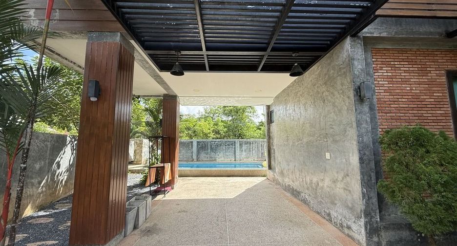 For rent 2 bedrooms villa in Mueang Krabi, Krabi