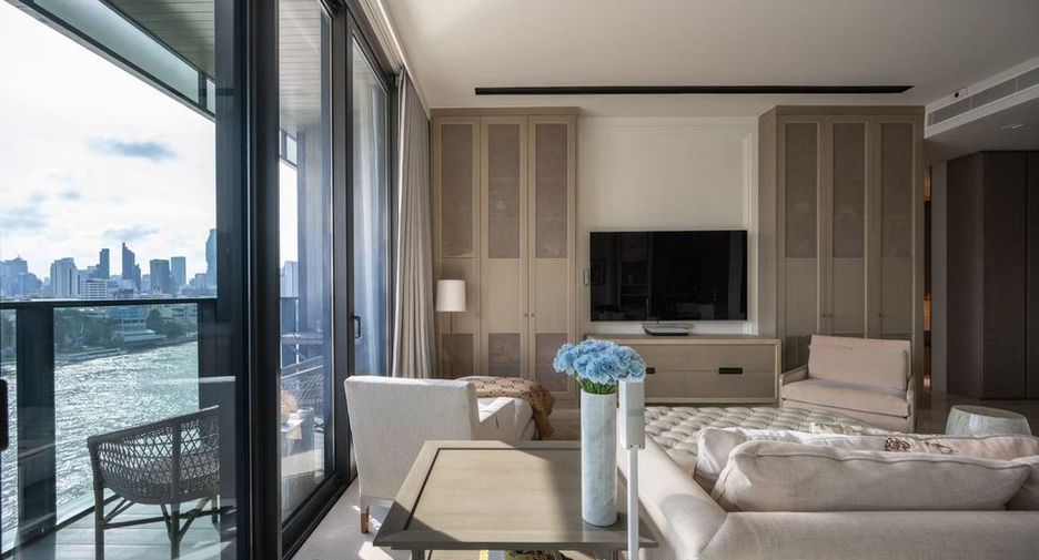 For sale 2 bed condo in Khlong San, Bangkok