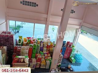 For sale 3 bed retail Space in Khanu Woralaksaburi, Kamphaeng Phet