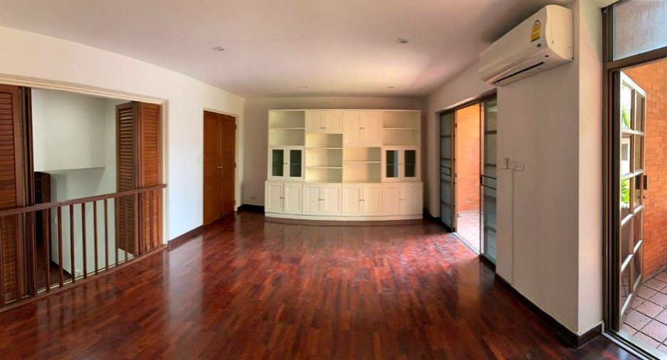 For rent 6 ベッドルーム townhouse in Pathum Wan, Bangkok