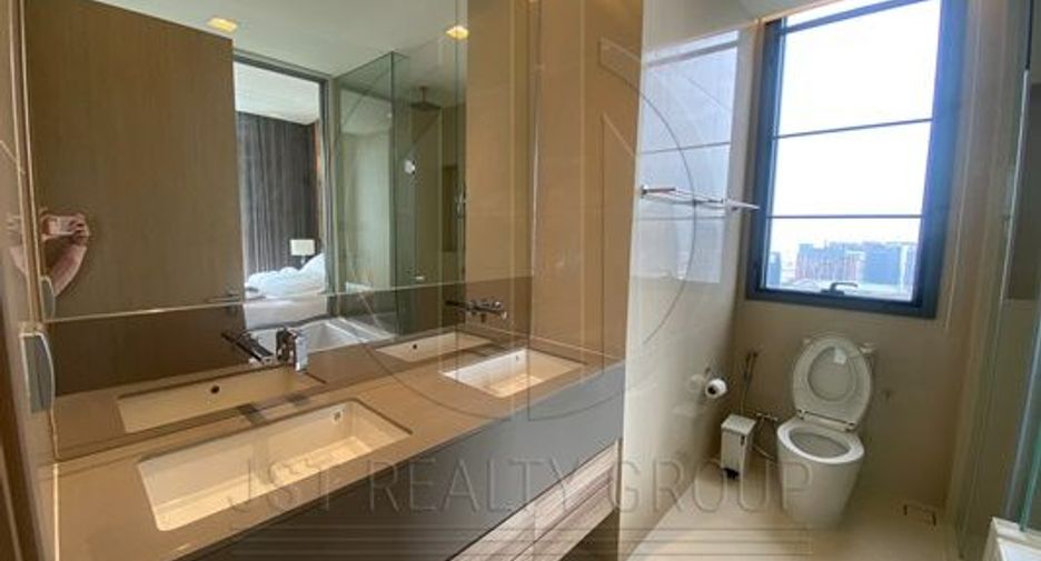 For sale 4 bedrooms house in Suan Luang, Bangkok