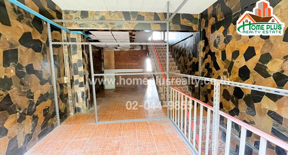 For sale 2 bed retail Space in Kaeng Khoi, Saraburi