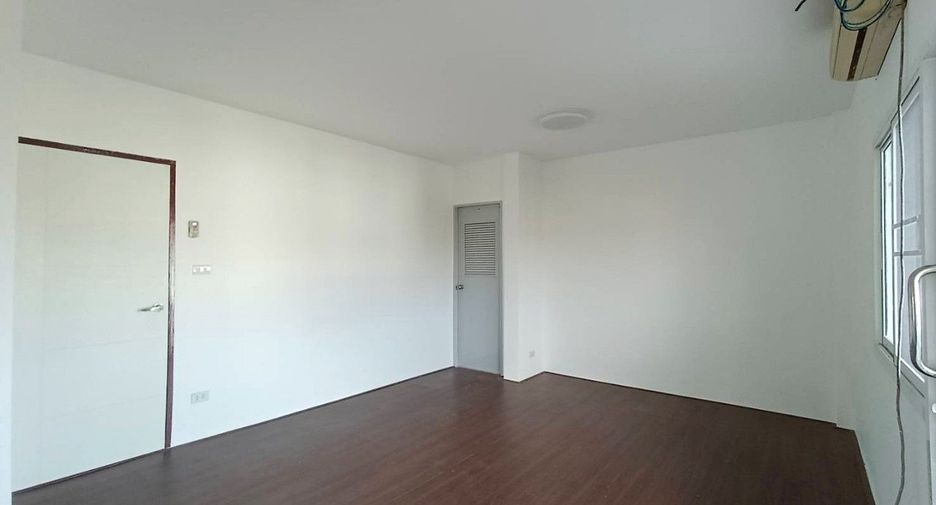 Haus zum Kauf mit 3 Zimmer in Bang Bo, Samut Prakan