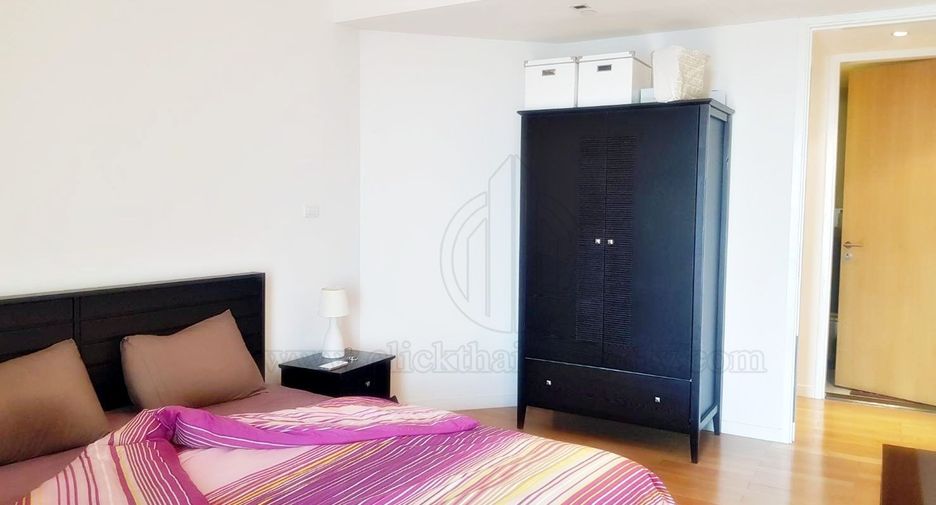 Condo en venta de 2 habitaciones en Yan Nawa, Bangkok
