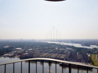 For sale 2 bedrooms condo in Yan Nawa, Bangkok