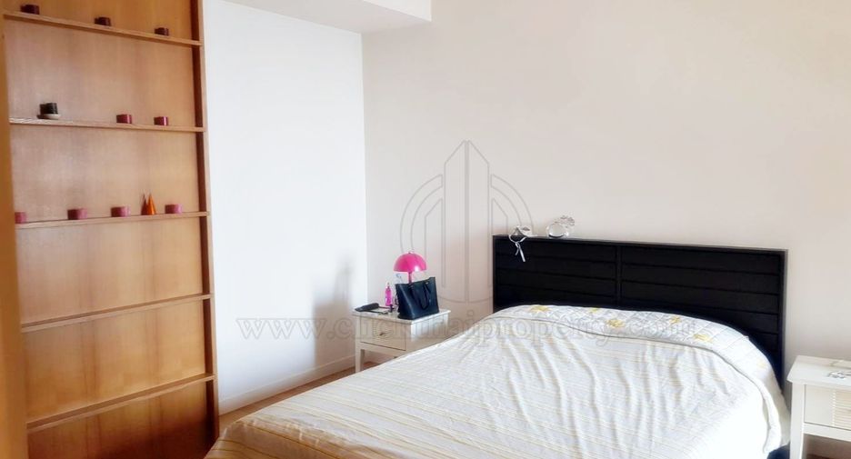 Condo en venta de 2 habitaciones en Yan Nawa, Bangkok