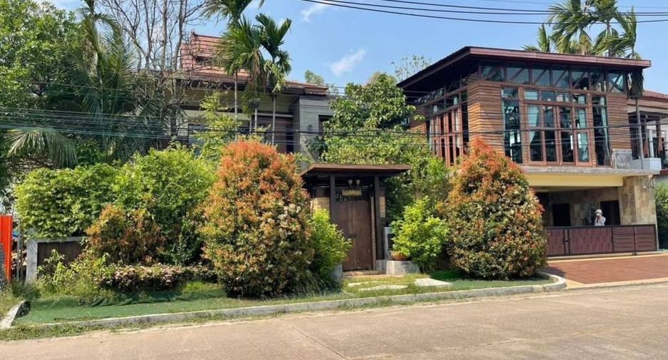For sale 4 Beds villa in Mae Rim, Chiang Mai