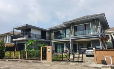 出售 3 卧室 独立屋 在 Suan Luang, 曼谷