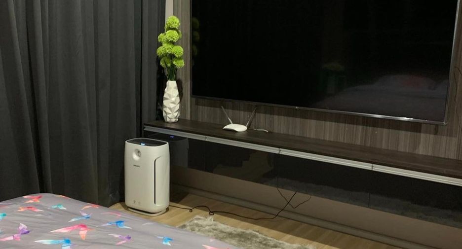 For rent 3 bedrooms townhouse in Saphan Sung, Bangkok