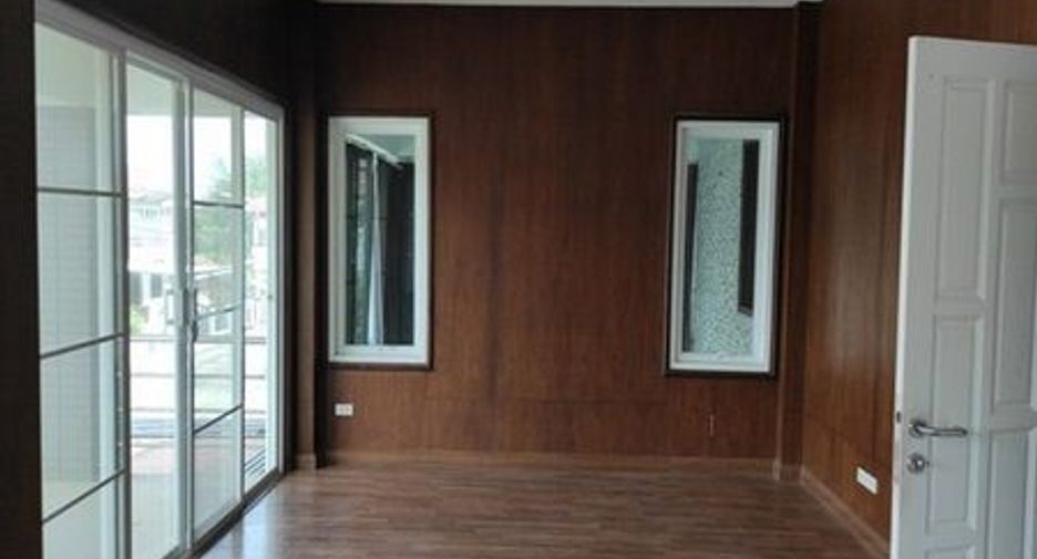 À vendre 5 chambres maison à Mueang Nakhon Ratchasima, Nakhon Ratchasima
