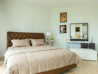 For sale 2 bedrooms condo in Sathon, Bangkok