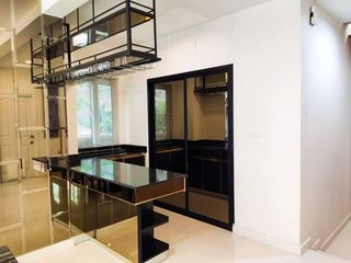 出租 3 卧室 独立屋 在 Suan Luang, 曼谷