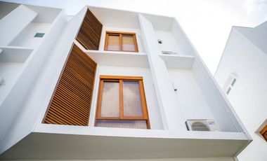 Casa adosada en venta de 3 habitaciones en Mueang Chiang Mai, Chiang Mai