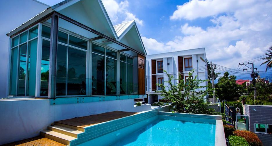 Casa adosada en venta de 3 habitaciones en Mueang Chiang Mai, Chiang Mai