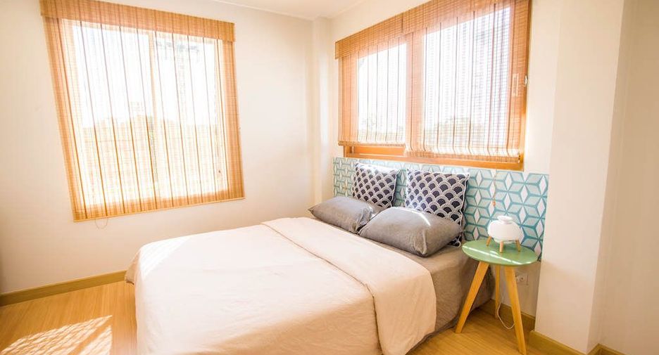 Casa adosada en venta de 3 habitaciones en Mueang Chiang Mai, Chiang Mai