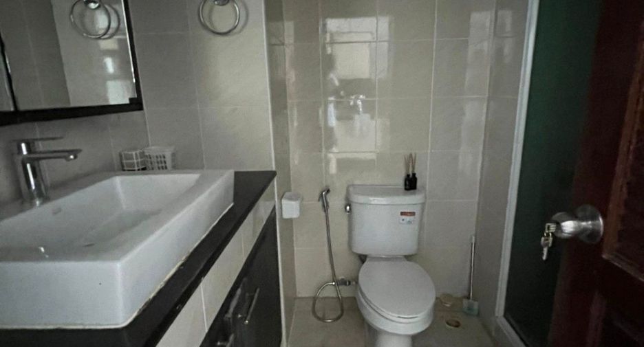For sale スタジオ condo in Bang Lamung, Chonburi