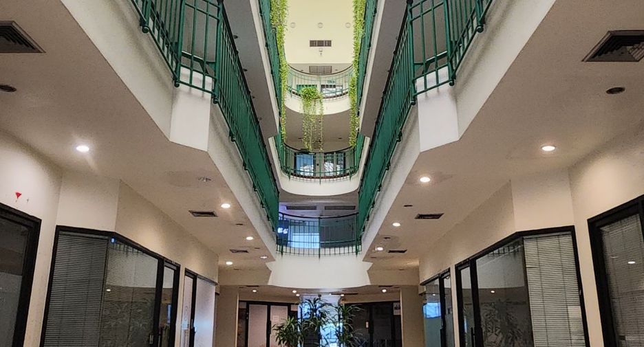 Wohnung zur Miete mit 1 Zimmer in Pathum Wan, Bangkok