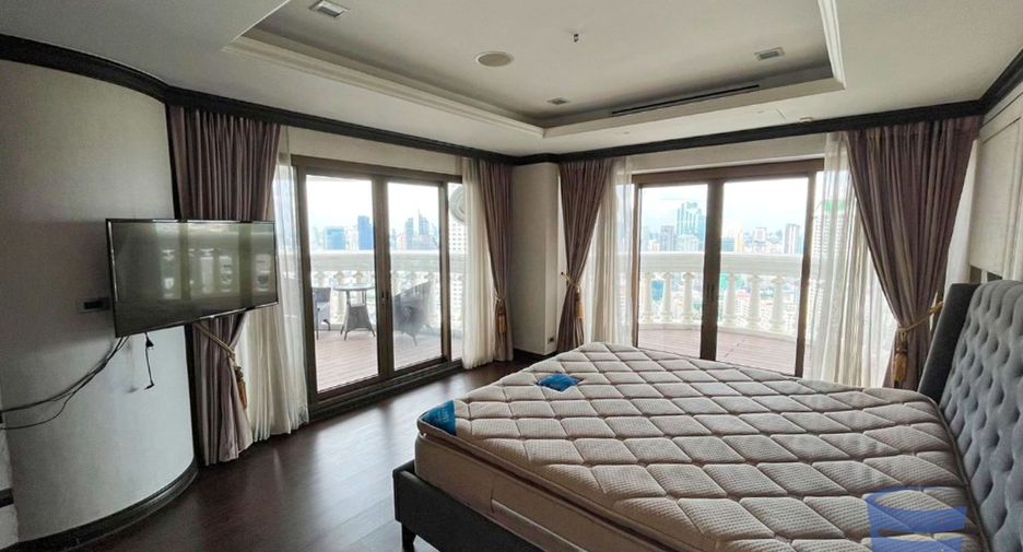For sale 3 Beds condo in Bang Rak, Bangkok