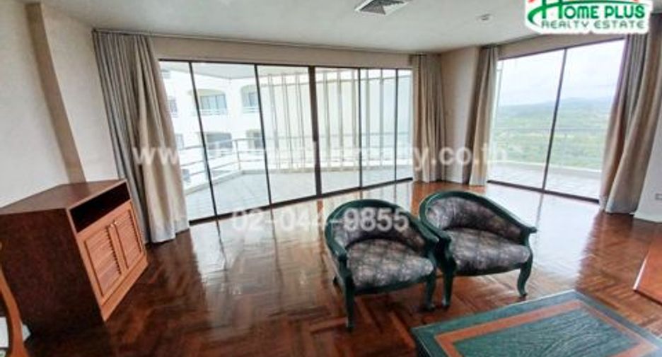 For sale 3 bedrooms condo in Mueang Rayong, Rayong