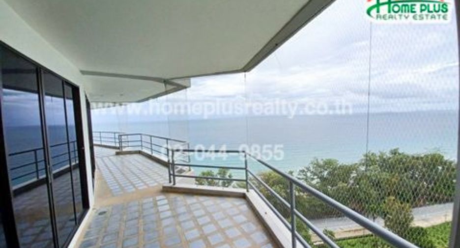 For sale 3 bedrooms condo in Mueang Rayong, Rayong